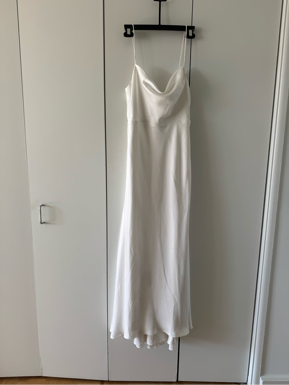 Fame and Partners White Strapless Cowl Gown with High Slit - Picture 2 of 9